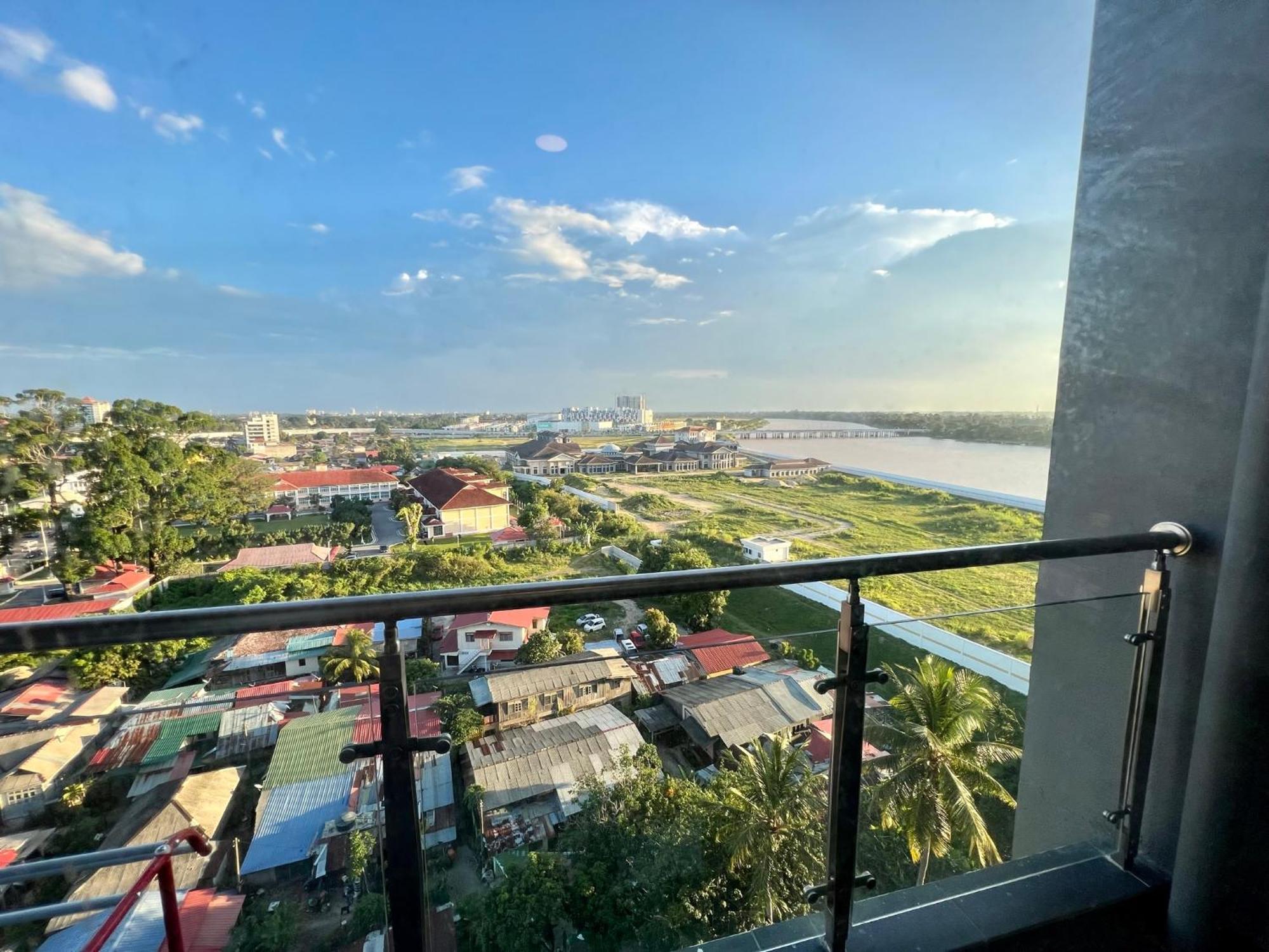 Apartment Riverview 8pax 2br In Kbtown Wi-fi, A-6-5 *
